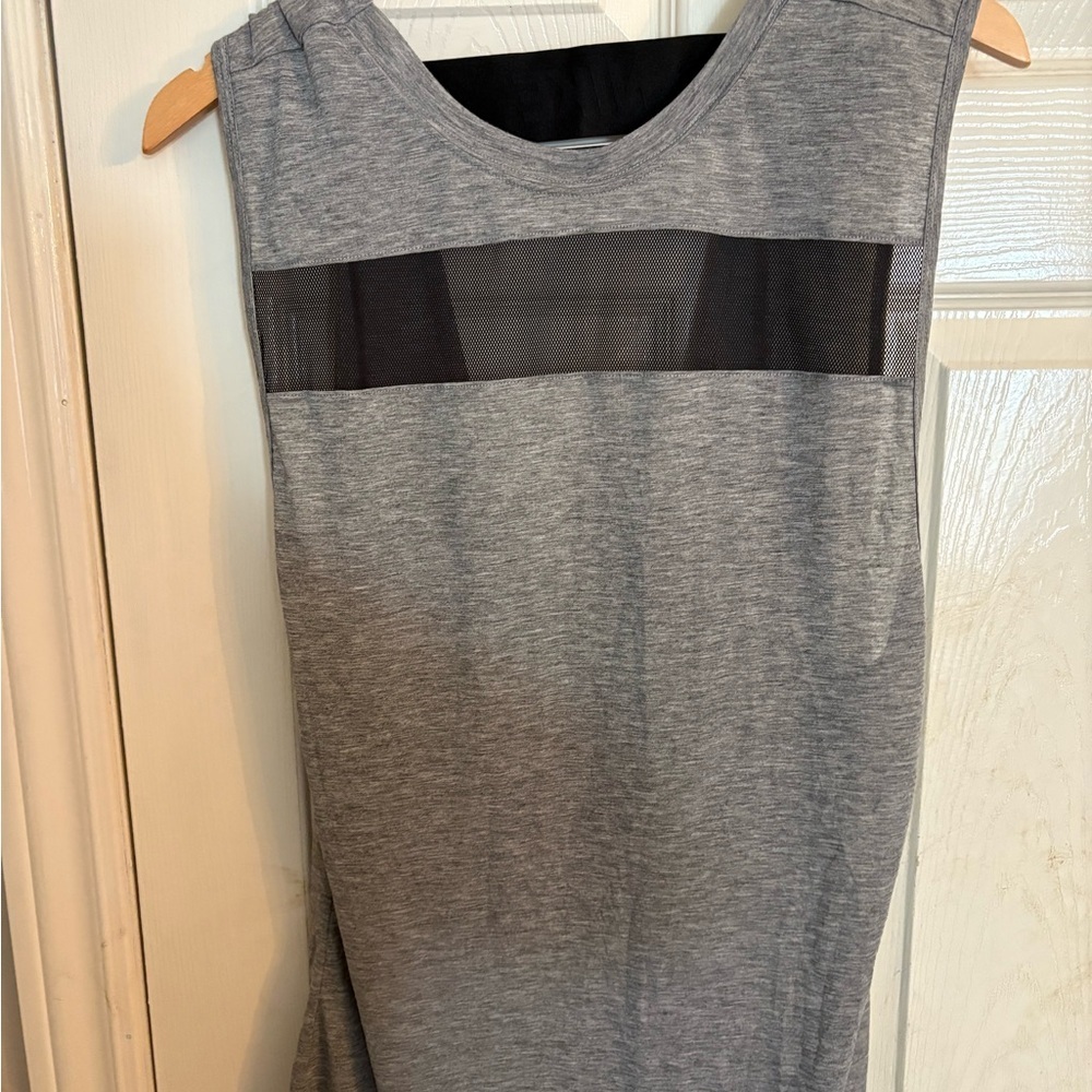 Nike Gray Dri-FIT Tank Top women’s size medium - Picture 1 of 7